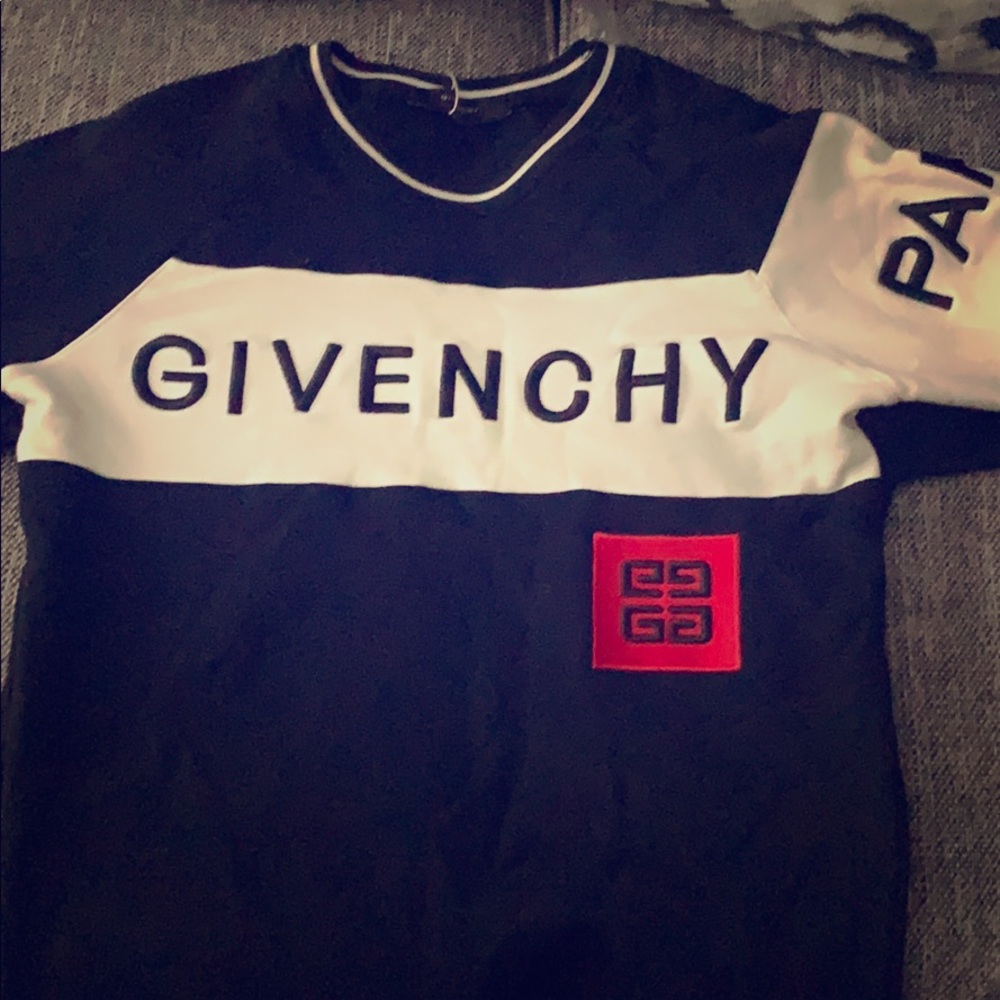 Givenchy sweater